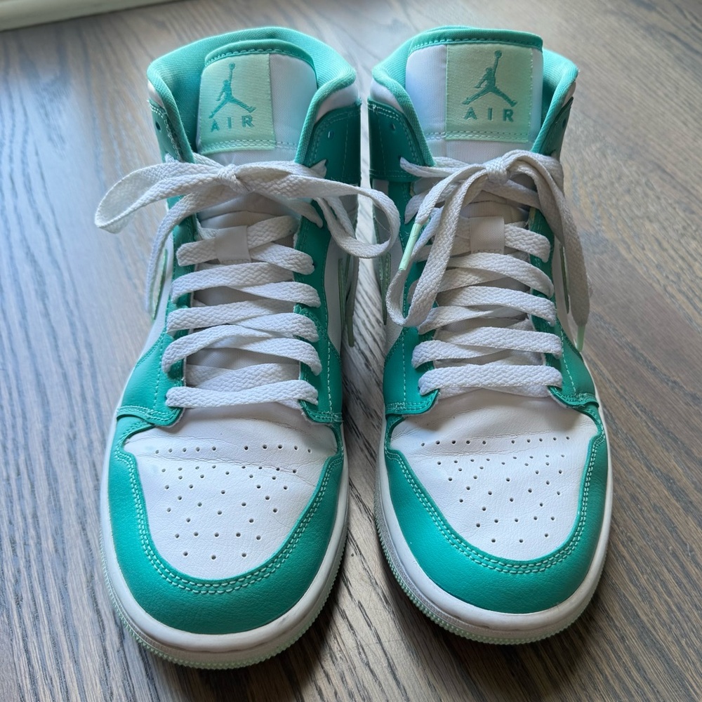 Women’s  Air Jordan 1 Mid. In washed Teal. Size 8.5